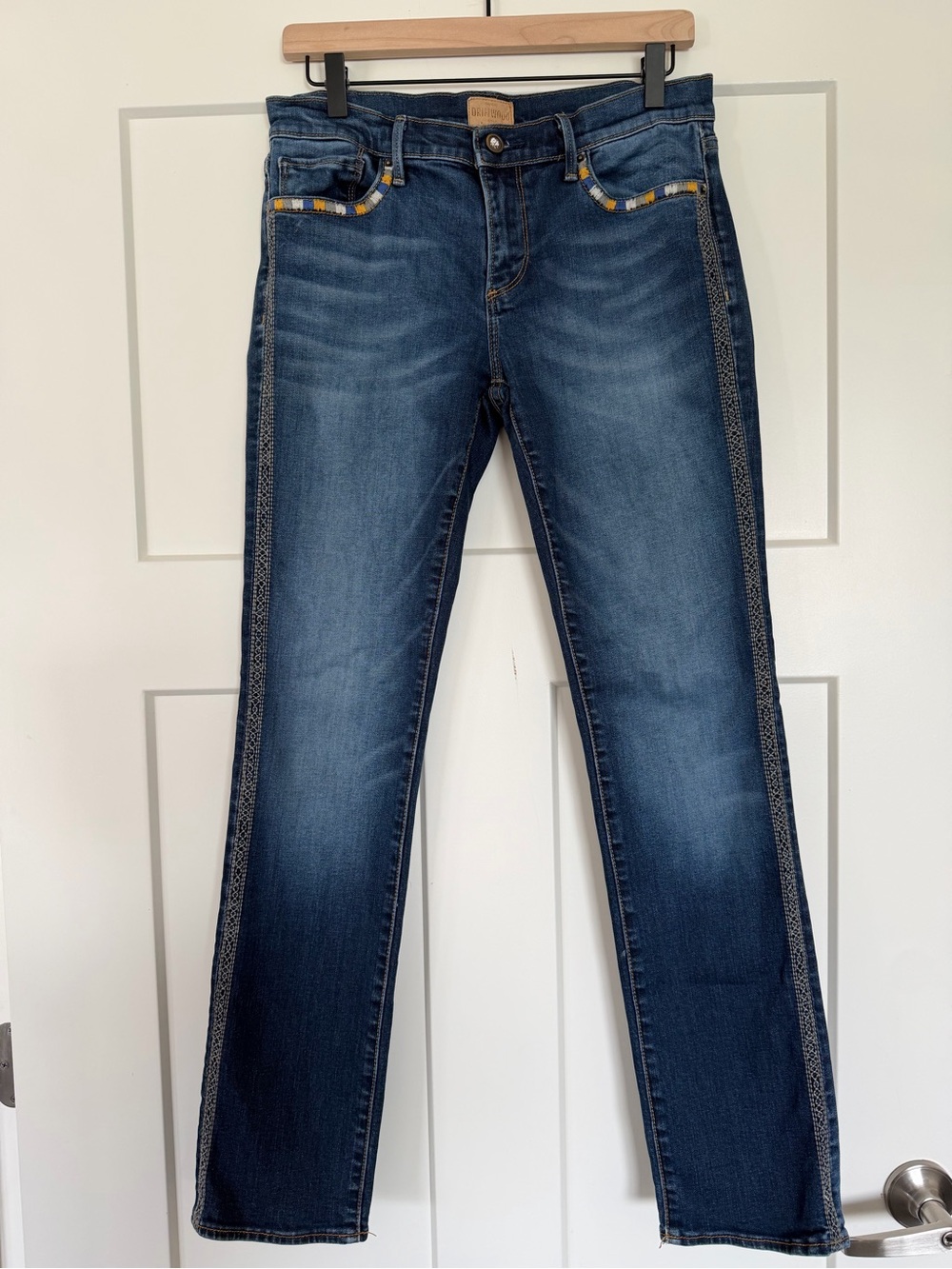Driftwood Audrey Embroidered Jeans Size 28